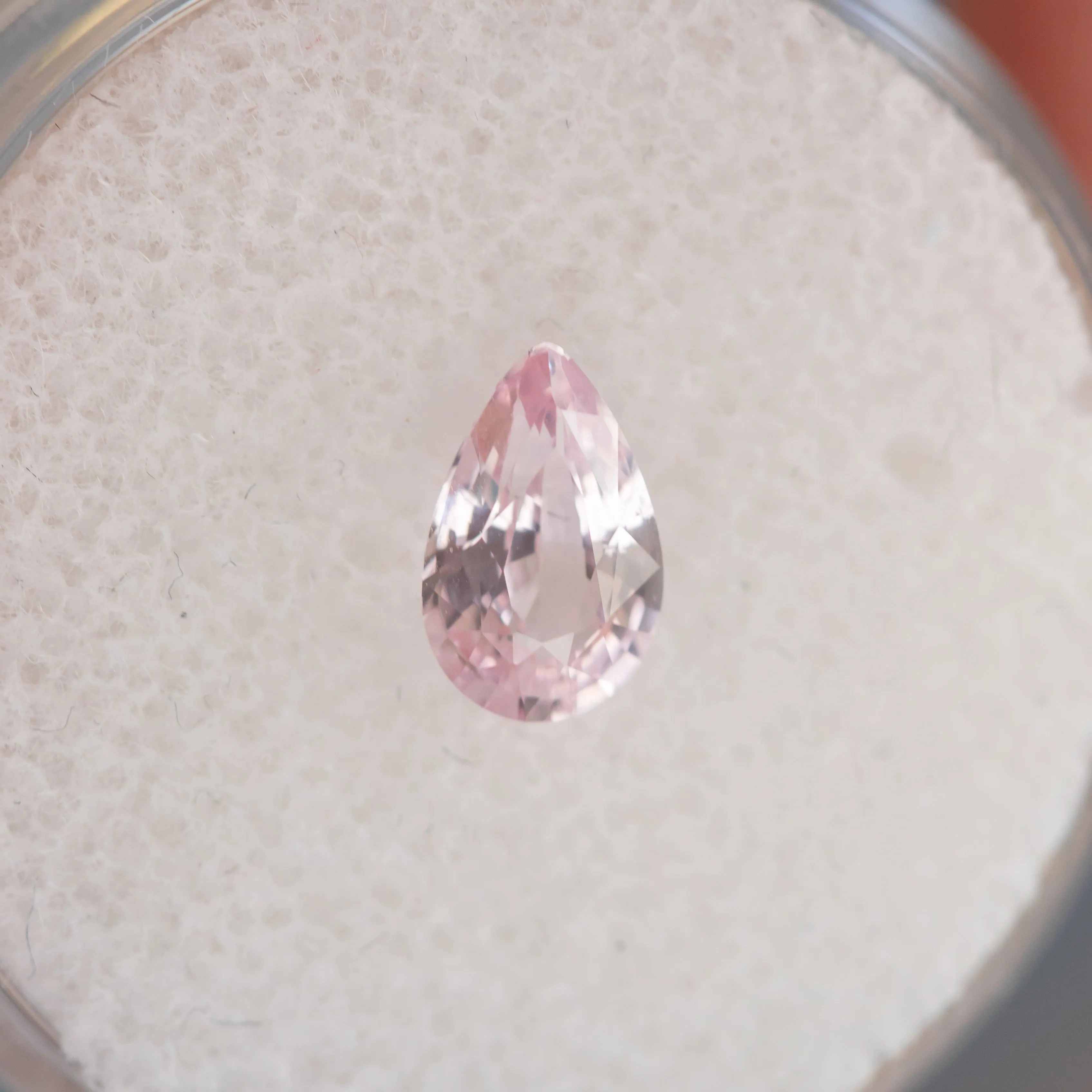 1.03CT PEAR MADAGASCAR SAPPHIRE, BABY PINK, 8X5X3.26MM, UNHEATED