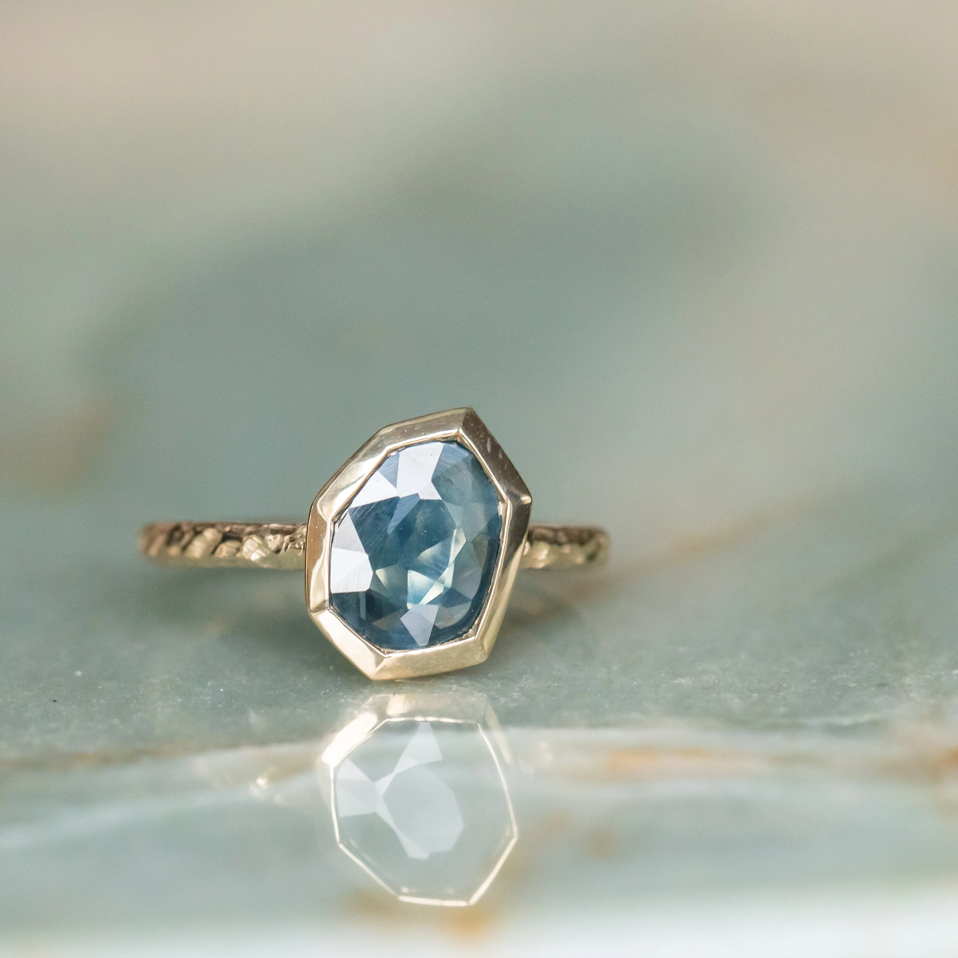 1.54ct Geo Slice Teal-Blue Sapphire Evergreen Low Profile Bezel Solitaire Ring in 14k Yellow Gold