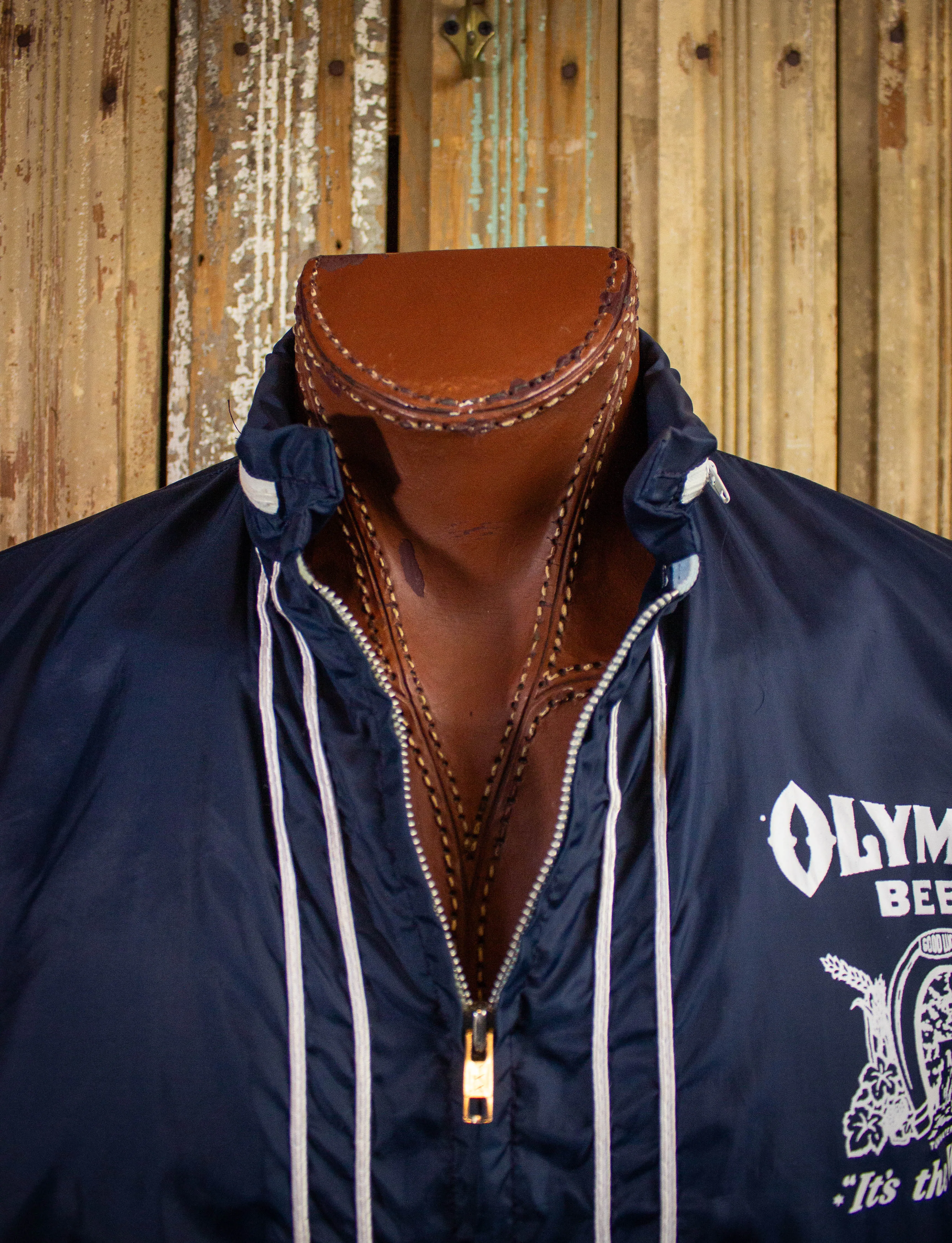 Vintage Olympia Beer Nylon Windbreaker Jacket 70s Navy Large